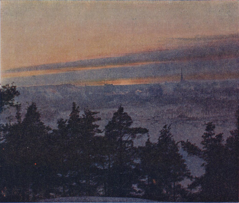 С. М. Прокудин-Горский. Вид с горы Папуля на Выборг при закате солнца зимой. 