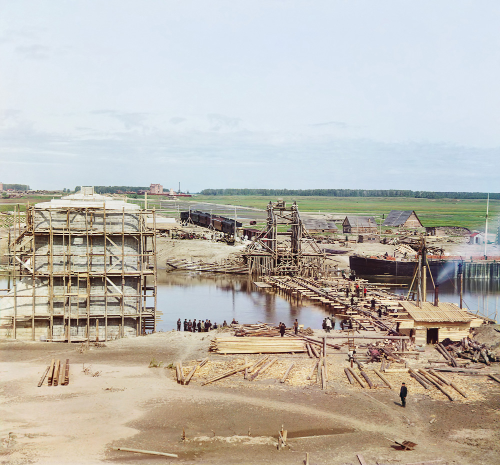 С. М. Прокудин-Горский. Профиль строющагося через Тобол железнодорожного моста. 1912 год