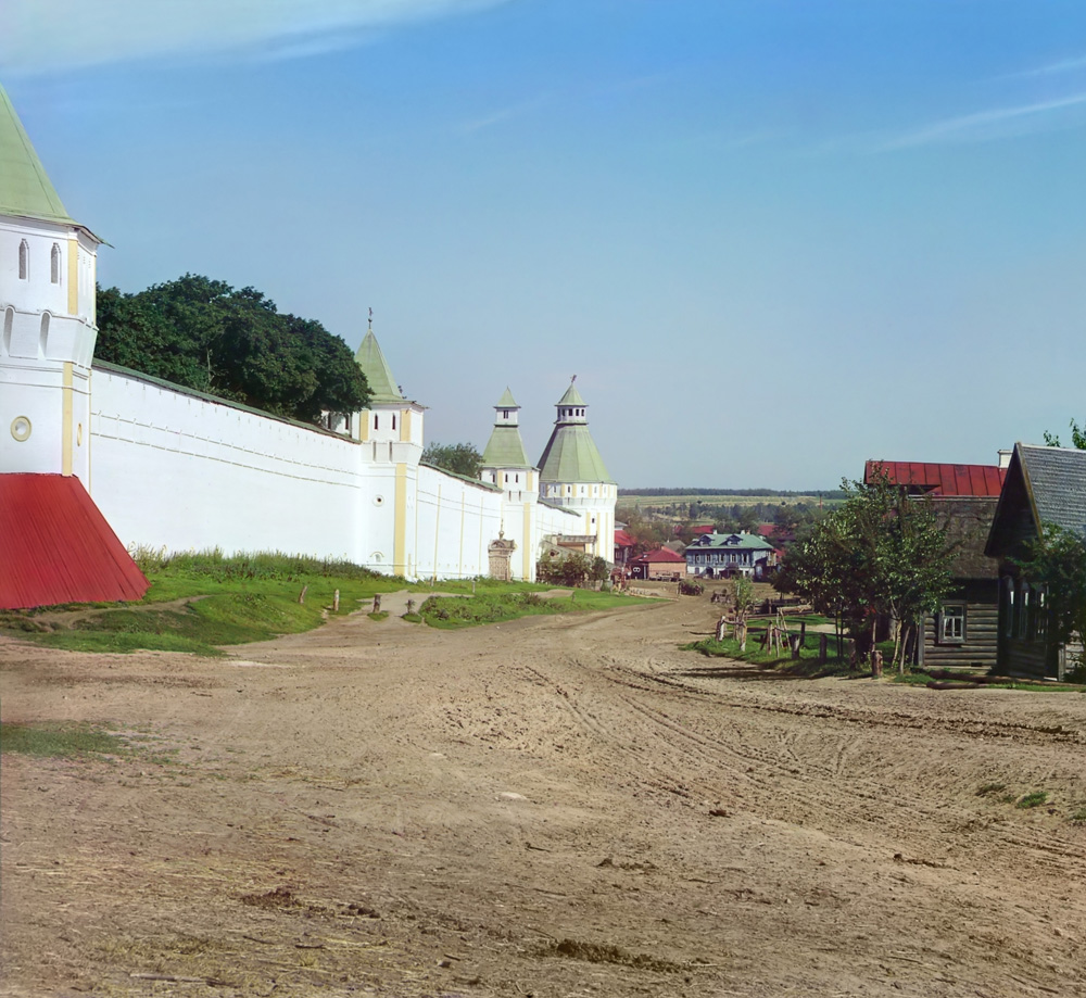 С. М. Прокудин-Горский. Башни и стена Борисоглебского монастыря. Борисоглебск. 1911 год