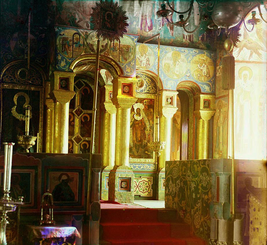 С. М. Прокудин-Горский. Иконостас в церкви Воскресения. 1911 год