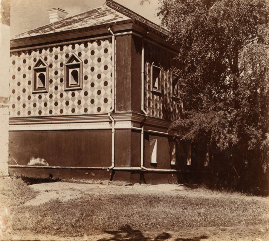 С. М. Прокудин-Горский. Дом Романовых в Ипатьевском монастыре (с левой стороны). 1910 год