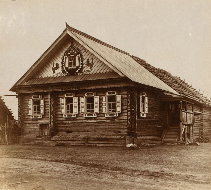 С. М. Прокудин-Горский. Дом в деревне Заварина в 5 верст. по дороге из Юрьевца в Макарьев. 1911 год